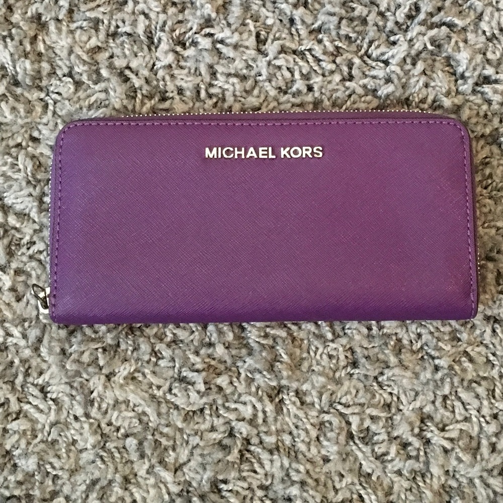 Michael Kors wallet